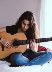 Guitar / Bas in english - Nordvest - Klik for at tilmelde dig