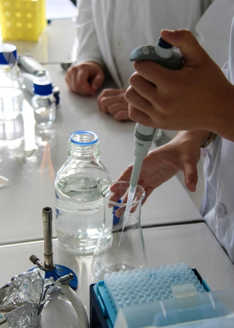 Fysik og Kemi 7. - 8. klasse - Klik for at tilmelde dig